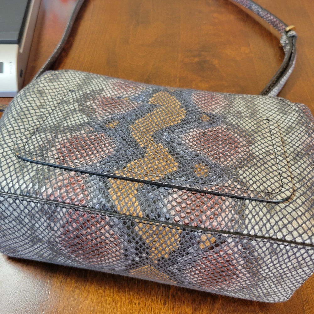 Calvin Klein Crossbody Bag Multi-Color Snakeskin Faux Leather Gold Hardware - Picture 10 of 16